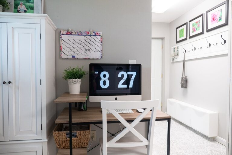How to Set Up a Family Command Center